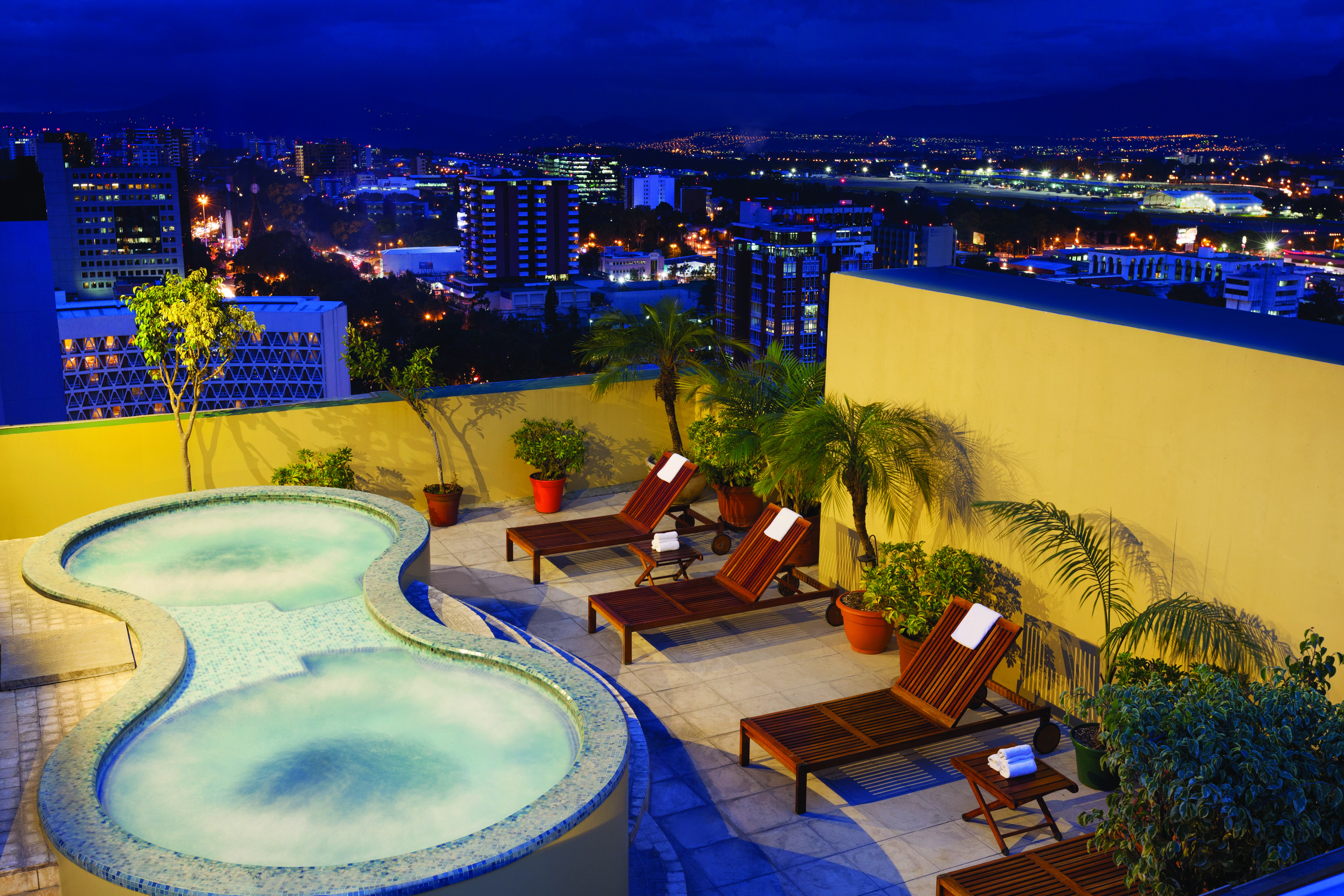 Wyndham Garden Guatemala City Hotel Luaran gambar